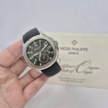 Thumbnail von Patek Philippe Aquanaut Travel Time 40.8mm Automático Completo
