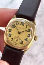 Thumbnail von IWC Solid Gold Cushion Shape Vintage Tank Serviced (430 euro) from 1930ties