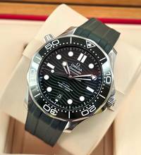 Thumbnail von Omega Seamaster Diver 300 M Master Chronometer 210.32.42.20.10.001 Green Dial Very Good Full Set 1-2023