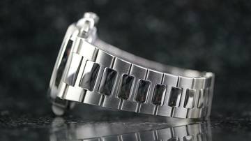 Thumbnail von Patek Philippe Nautilus Traveltime Chronograph - like New - Fullset - 06/2015