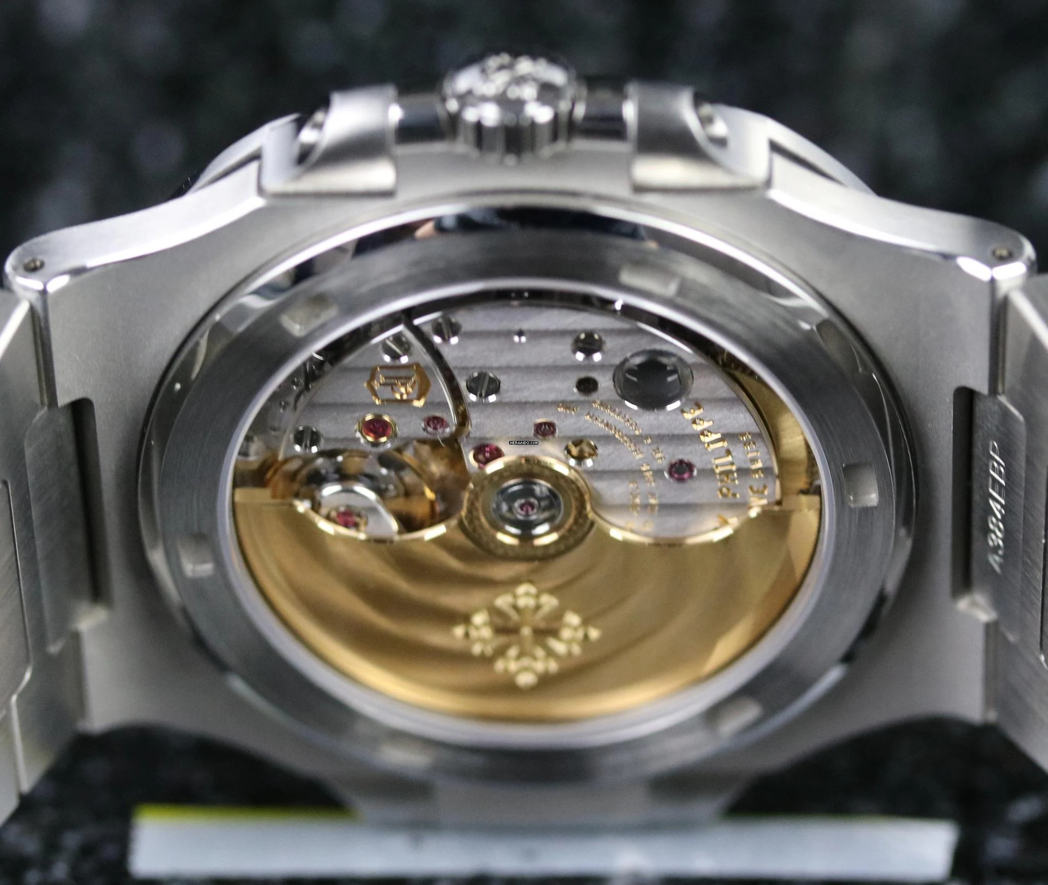 Thumbnail von Patek Philippe Nautilus Steel - Blue New Calibre - like New - Fullset - 2020