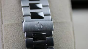Thumbnail von Patek Philippe Nautilus Steel - Blue New Calibre - like New - Fullset - 2020