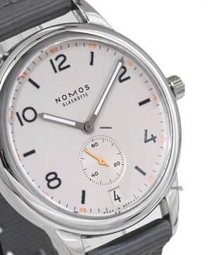  NOMOS Club Automat Datum Ref. 775 