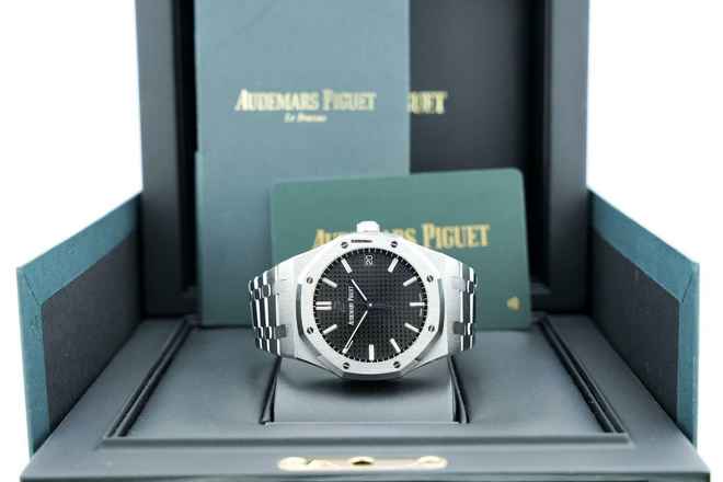  Audemars Piguet Royal Oak 41mm Black Dial - Box+Papers - 24 Months Warranty - 15500ST.OO.1220ST.03 2021 