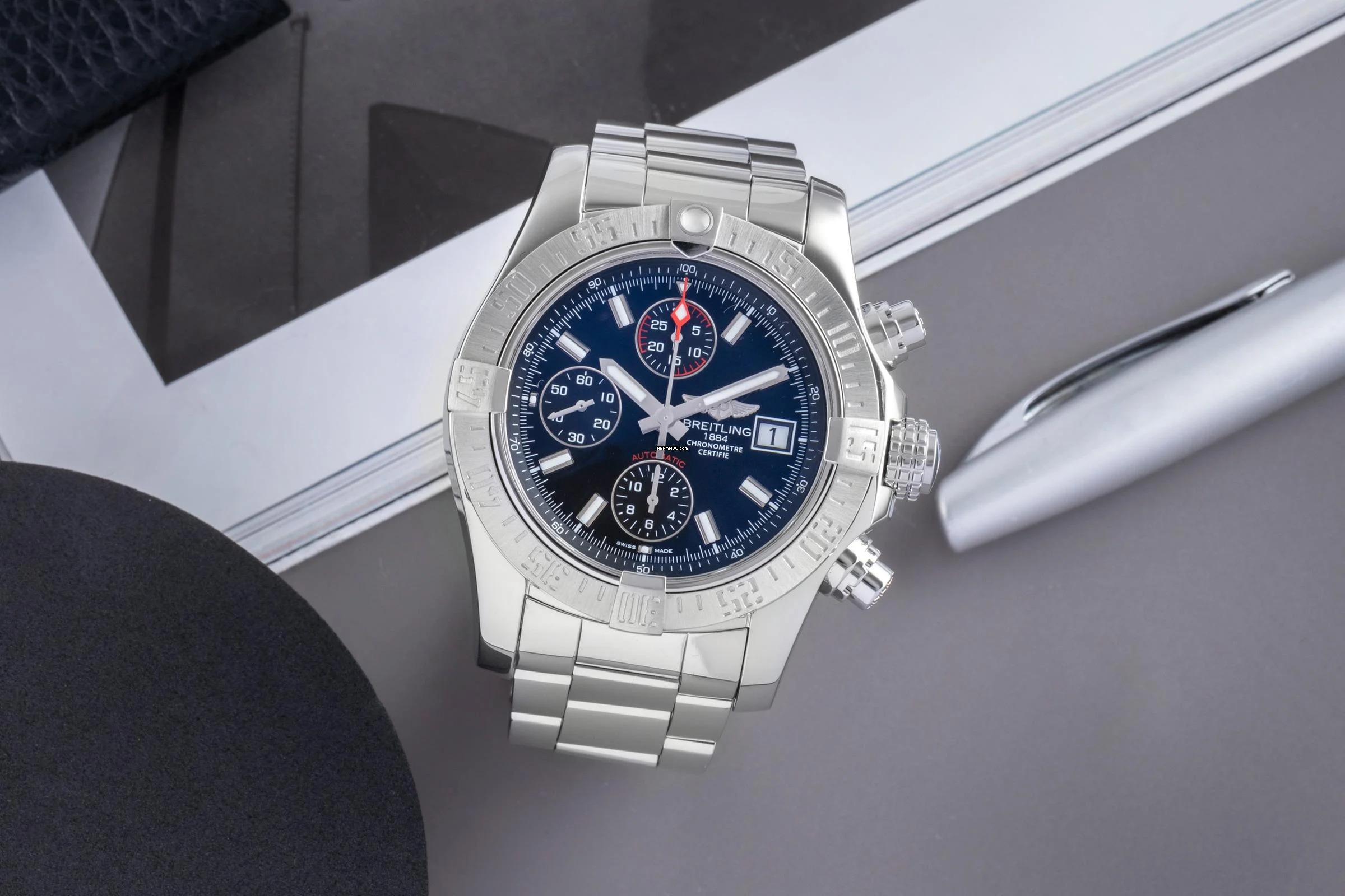 Breitling Avenger II Chronograph Stahl Automatik Ref. A1338111/BC32 B&P 2019