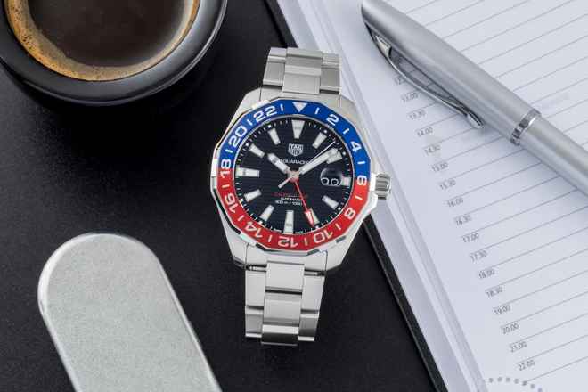  TAG Heuer Aquaracer 300M GMT Automatik Stahl Ref. WAY201F.BA0927 B&P 2021 