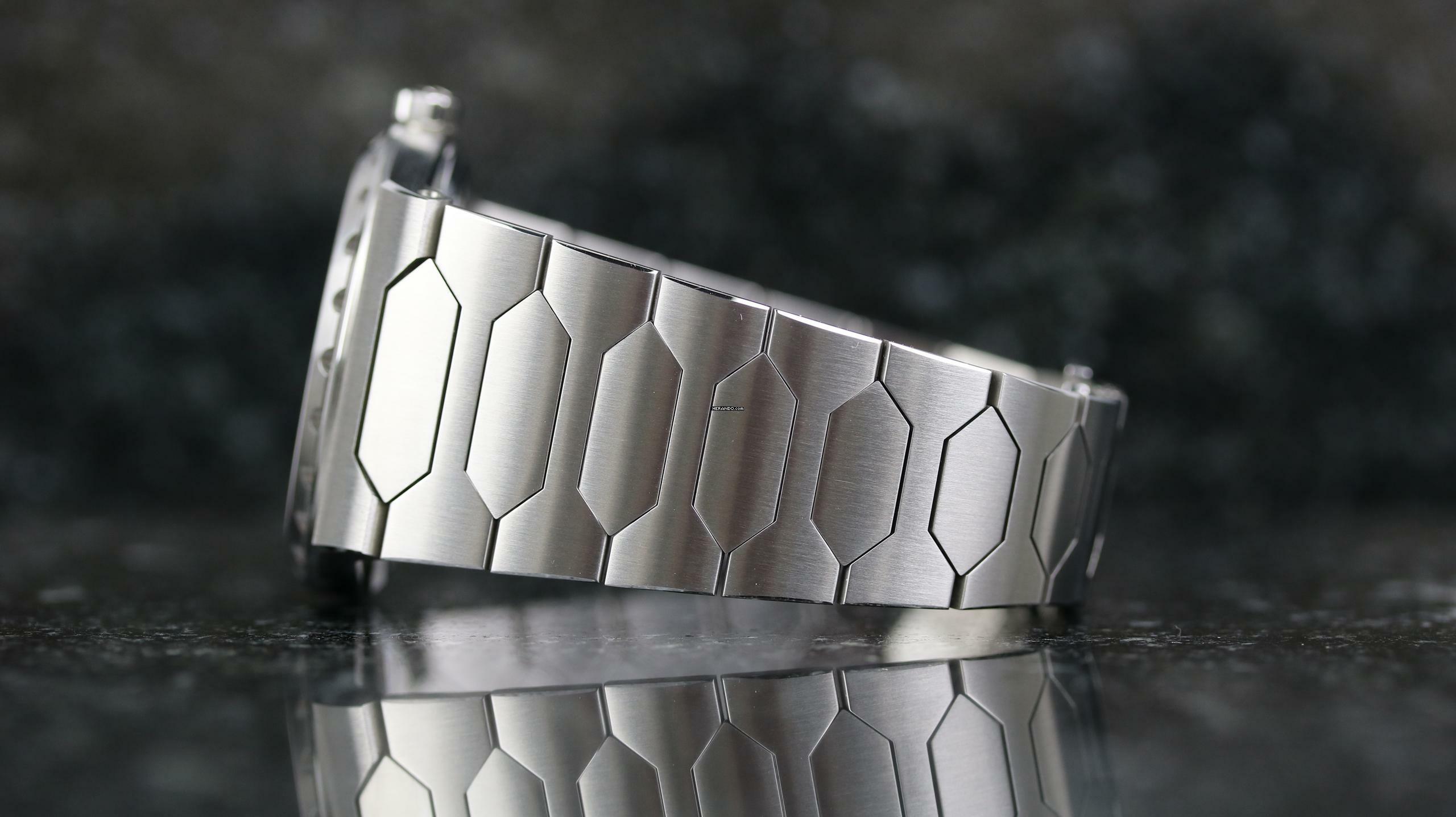 Thumbnail von Vacheron Constantin 222 Historiques 222 4200h/222a-b934 Steel - Blue - New - Fullset - 01/2026