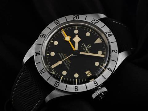  Tudor Black Bay Pro Ref.M79470-0003 2022 Full Set wie Neu Black Bay Pro GMT Kautschuk Faltschließe 