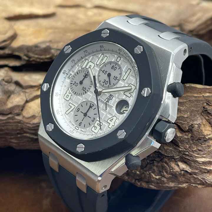  Audemars Piguet Royal Oak Offshore Chronograph Offshore Chronograph 42 - EXTRACT - Ref. 25940 AP EXTRACT 