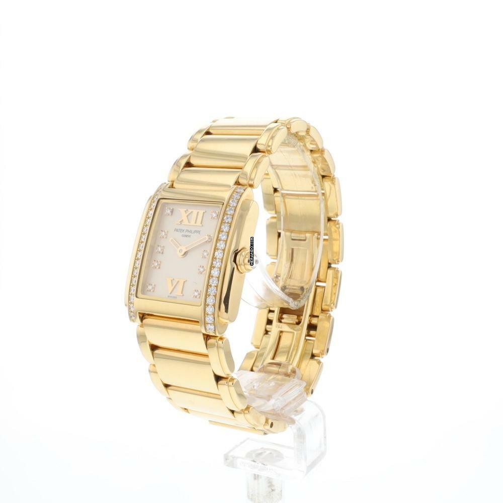 Thumbnail von Patek Philippe Twenty~4 Rose Gold White Dial Diamond