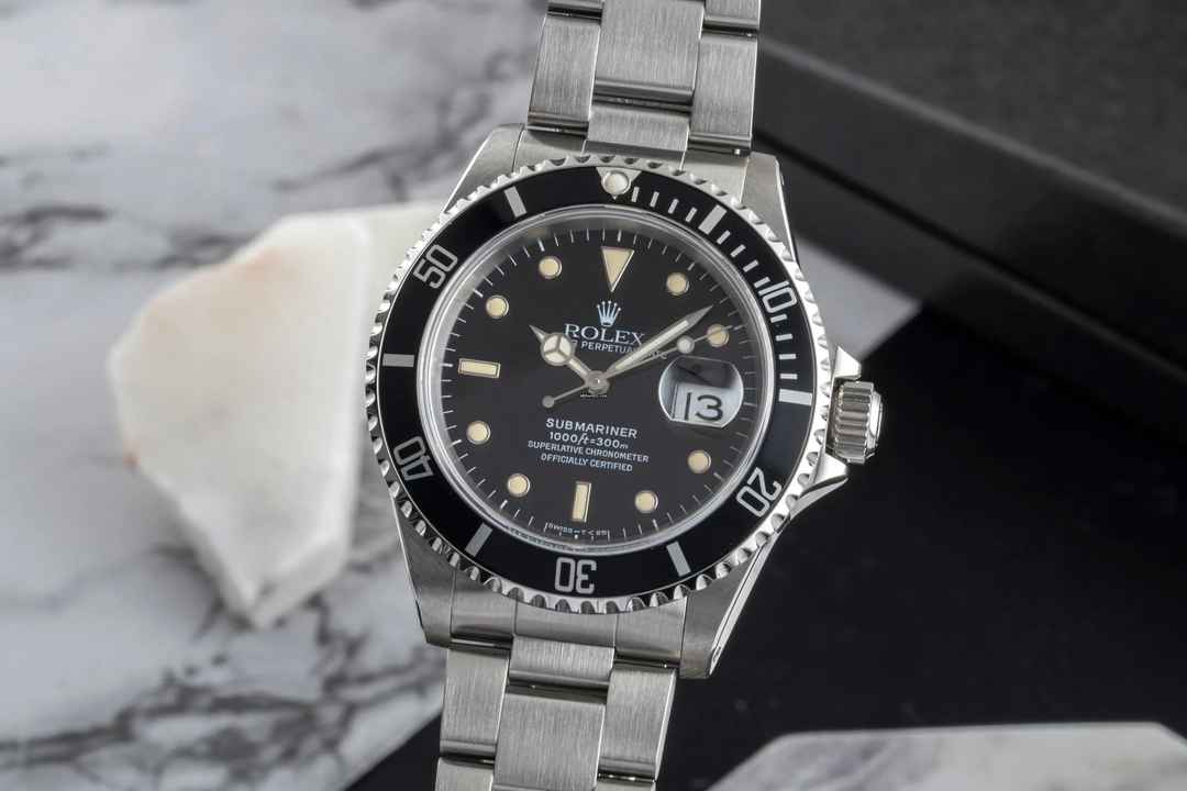  Rolex Submariner Date 40 Stahl Automatik Herrenuhr Ref. 16610 N-Serie 