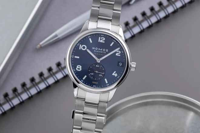  NOMOS Club Neomatik Sport Neomatik 42 Datum Blau Herrenuhr Ref. 782 Box & Papiere 2022 