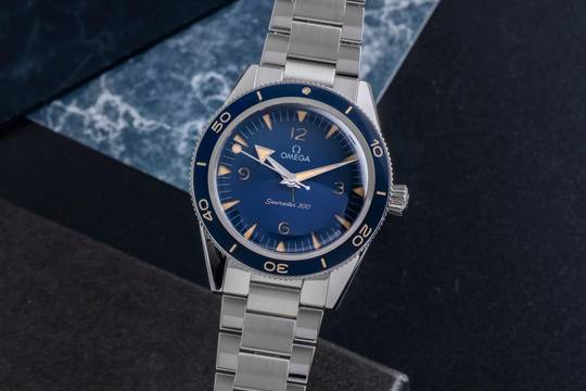  Omega Seamaster 300 Co-Axial Herrenuhr Ref. 234.30.41.21.03.001 B&P 
