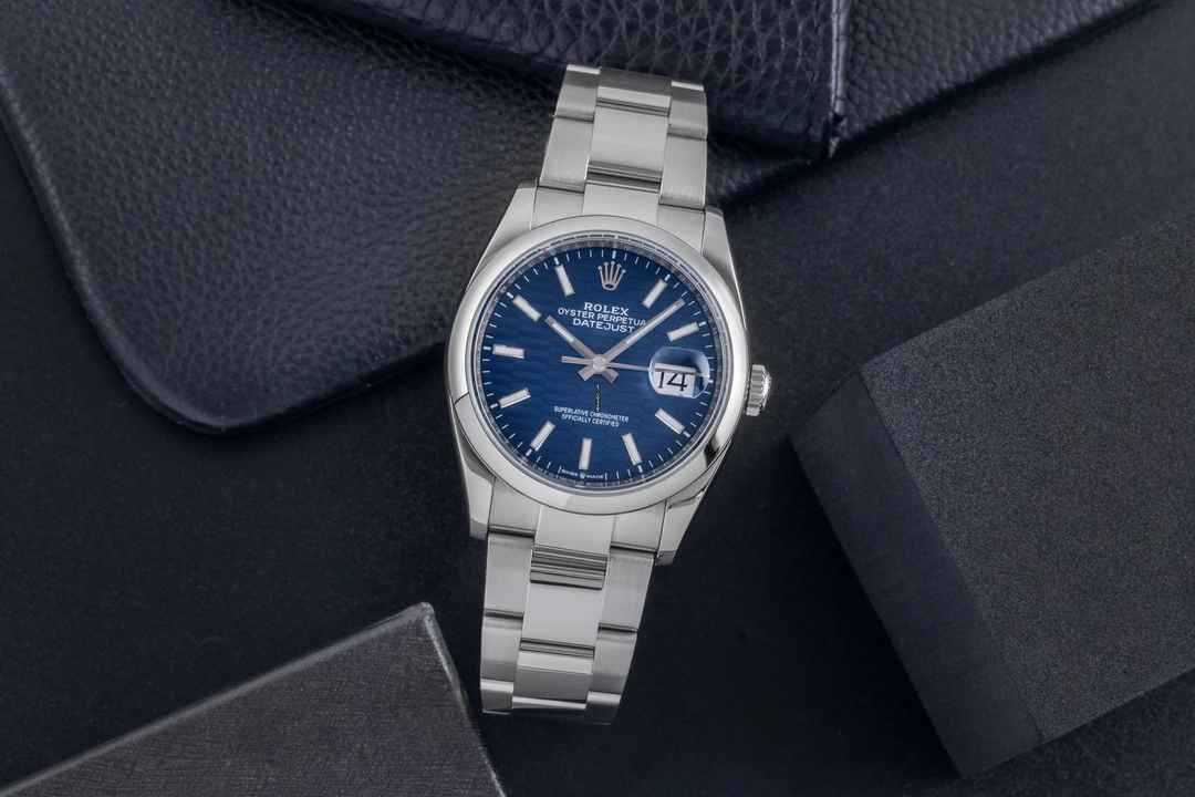  Rolex Datejust 36 Blue Dial Oyster Edelstahl Automatik Herrenuhr Ref. 126200 B&P 