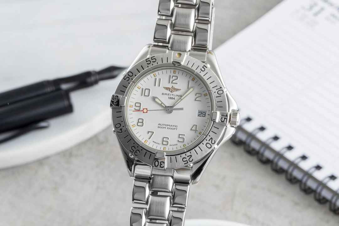  Breitling Colt Automatic 300M Automatik Datum White Dial Edelstahl Herrenuhr Ref. A17035 