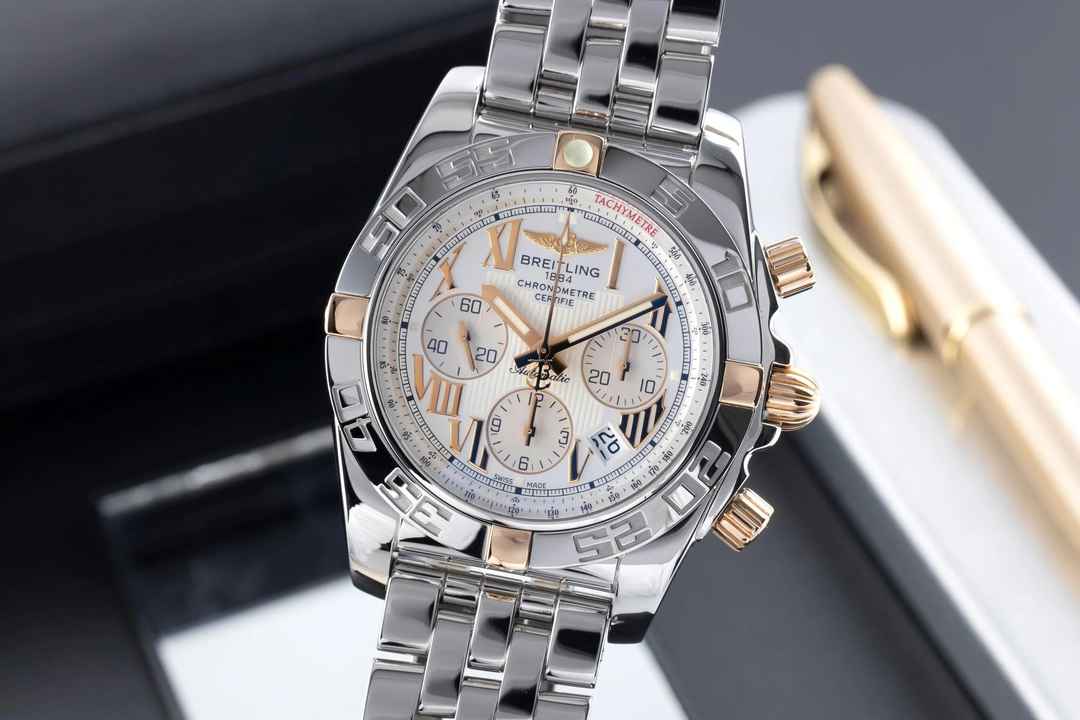  Breitling Chronomat 44 Chronograph Stahl / Gold Automatik Ref. IB0110 B011G77PA 