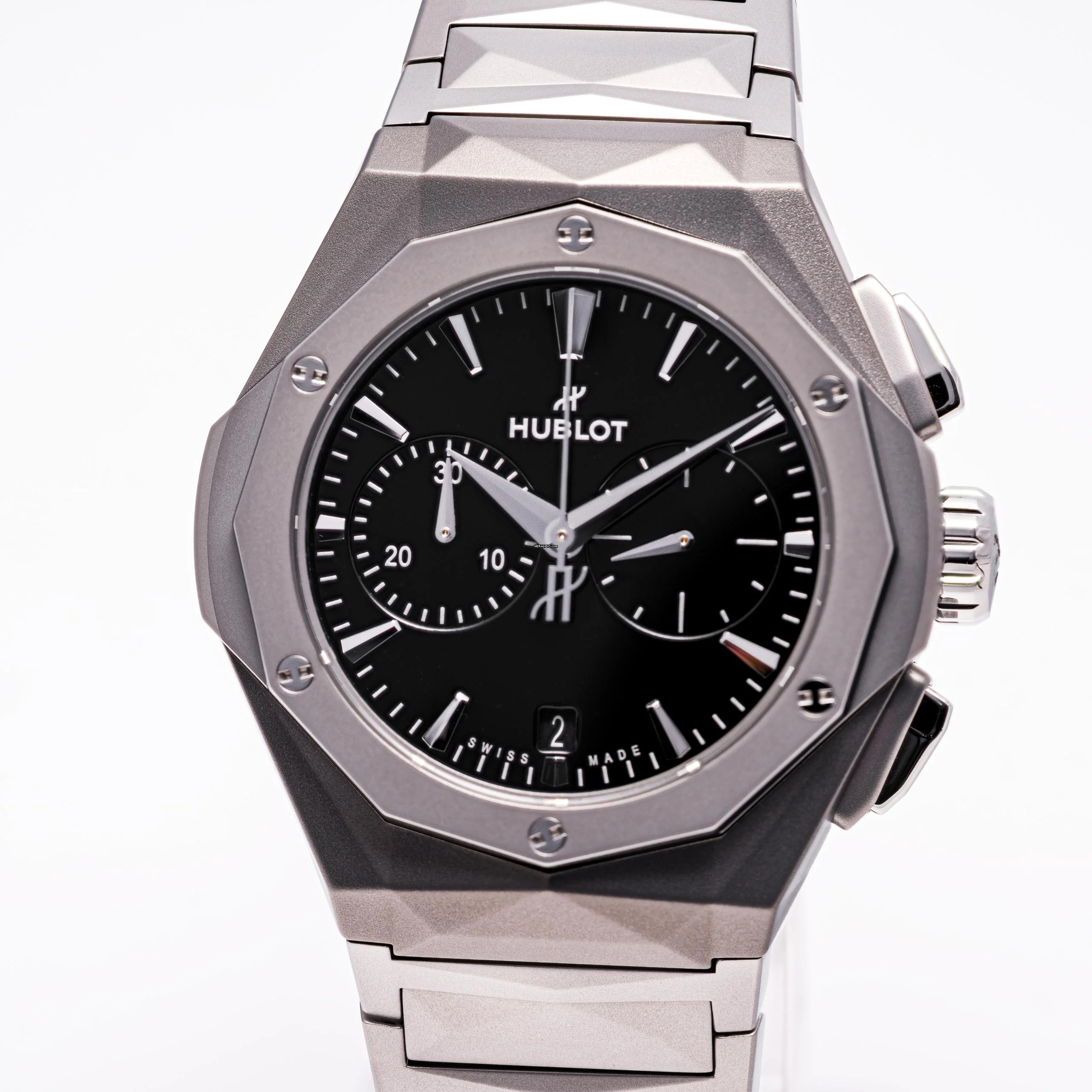  Hublot Classic Fusion Chrono Orlinski 41 – 549.NI.1270.RX.ORL23 – NEW & Unworn – 2025 Full Set 