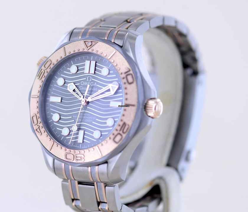  Omega Seamaster Diver 300 M Titan Tantal Rosé Sedna 42mm Diver Limited grey Dial B+P 
