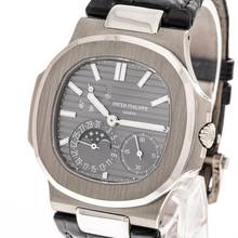Thumbnail von Patek Philippe Nautilus Whitegold Moonphase – 5712G-001 – like NEW – 2019 Full Set
