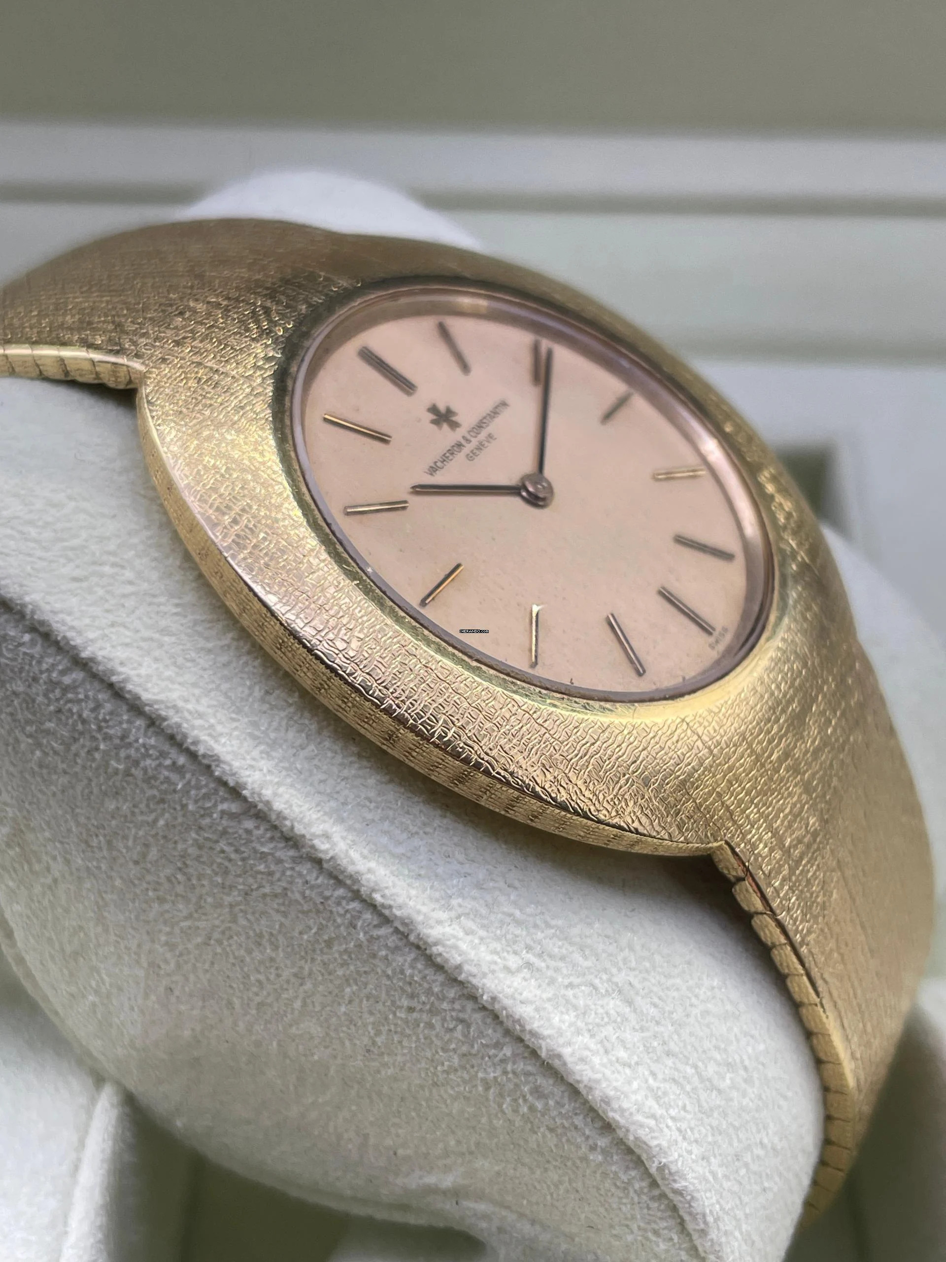 Thumbnail von Vacheron Constantin Classic Vintage 1960-1970 FULLGOLD 18KT. Rare Vintage Men's Watch 40x40mm handwinding