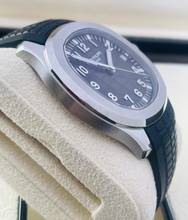 Thumbnail von Patek Philippe Aquanaut (with first buying receipt) NEW,UNWORN + BOX&PAPERS + NEW Clasp and Movement