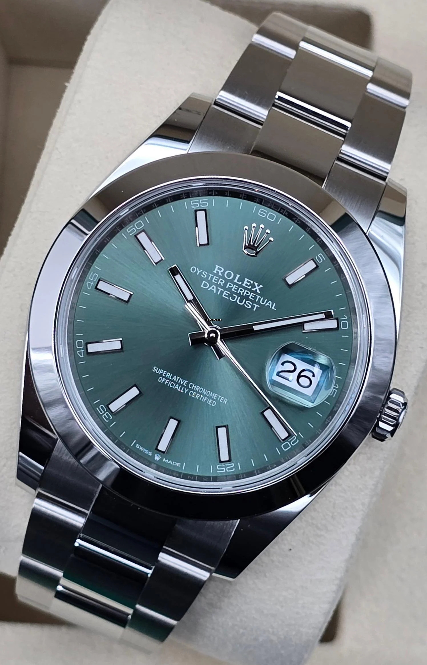 Rolex Datejust 41 41mm 126300 Green dial Oyster Bracelet Unworn/New condition 12-2025