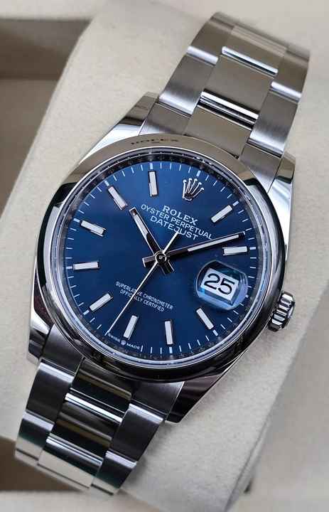  Rolex Datejust 36 36mm 126200 Blue Dial - Oyster Bracelet Like New Condition Full Set 4-2025 