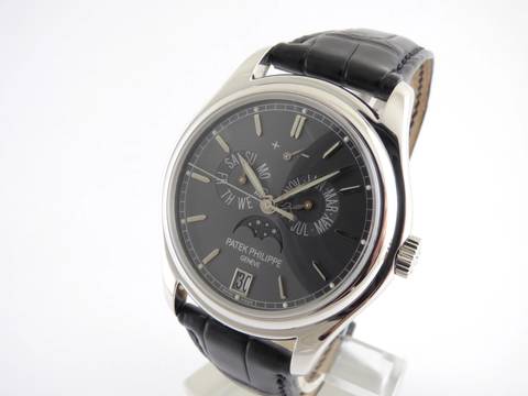  Patek Philippe Annual Calendar folding Clasp / Platinum 