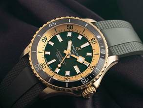 Thumbnail von Breitling Superocean Bronze Ref.N17375201L1S1 2023 Full Set wie Neu Superocean Automatic Bronze Green Dial Kautschuk Faltschließe