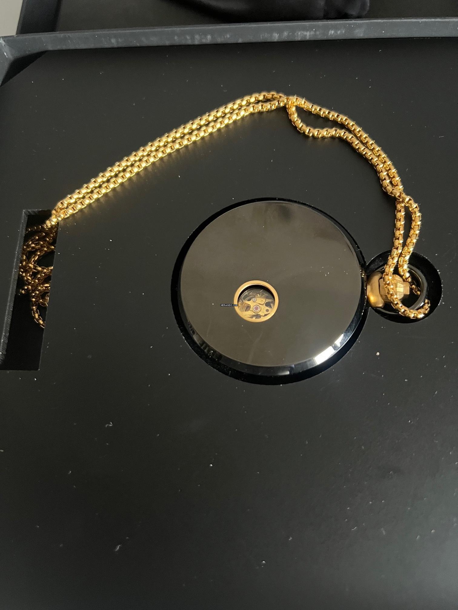 Thumbnail von Fob Paris R40 z złotą łańcuszkiem