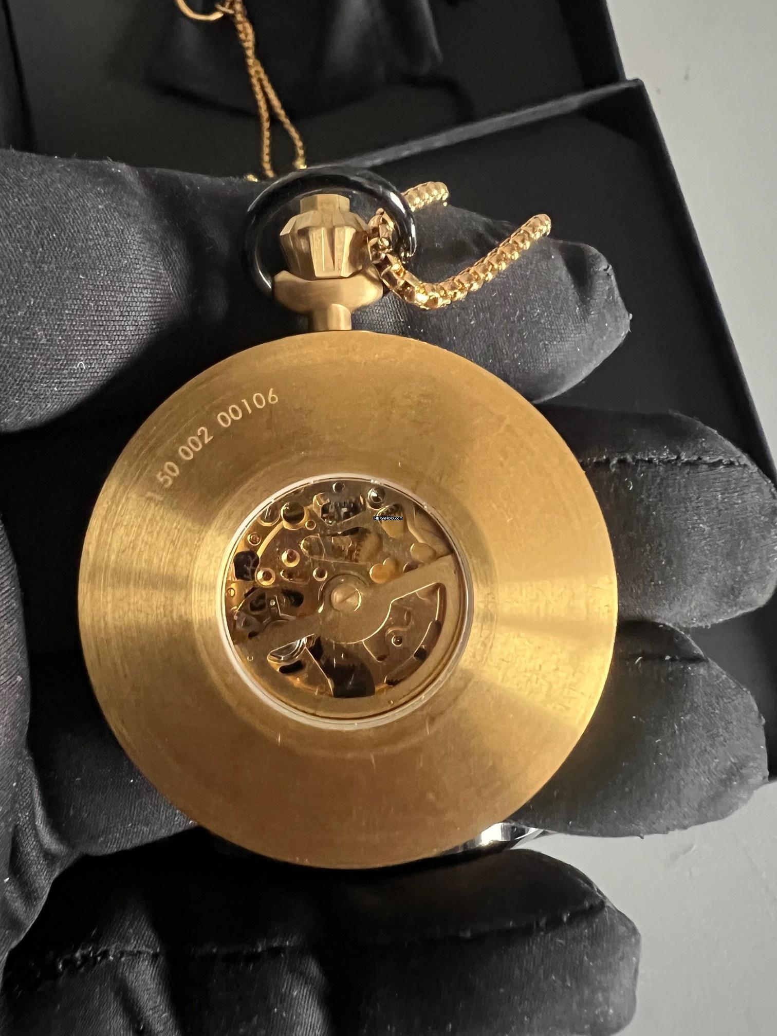 Thumbnail von Fob Paris R40 z złotą łańcuszkiem