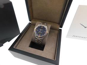 Thumbnail von Breitling Aerospace Titan Gold 40mm Herrenuhr , volles Band alle Glieder