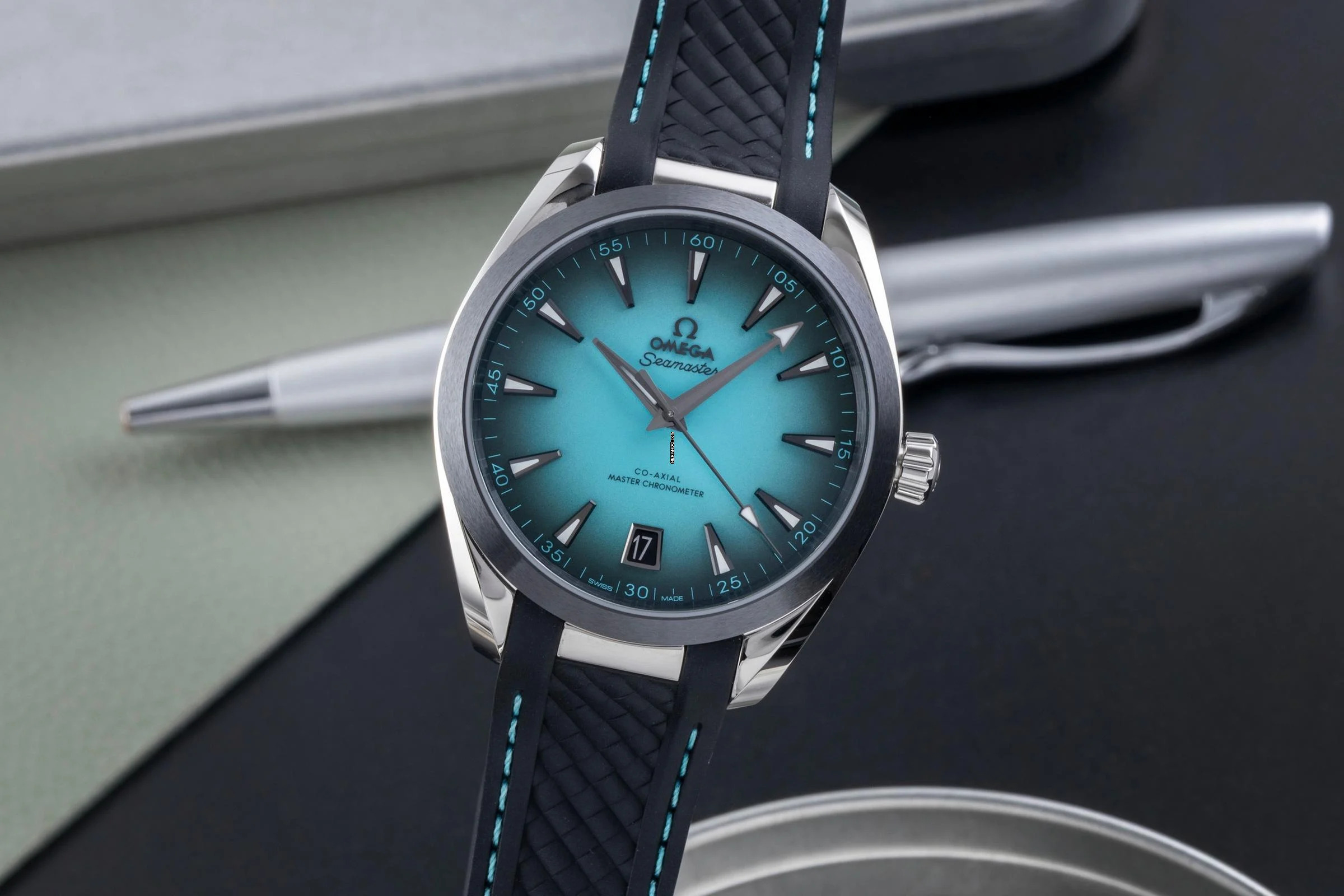  Omega Seamaster Stahl Automatik Herrenuhr Ref. 220.32.41.21.03.001 B&P 2025 