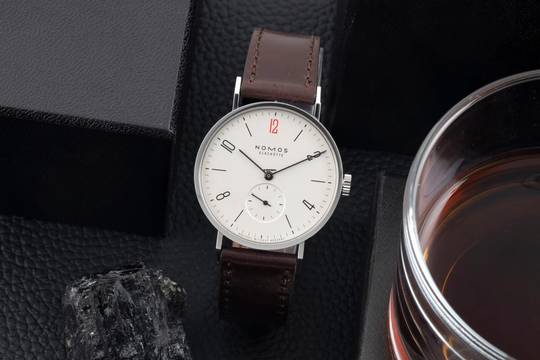  NOMOS Tangente For Doctors without Borders Box & Papiere Limited Edition 