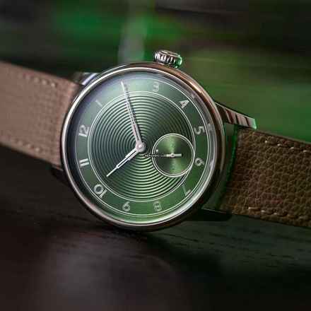  Louis Erard Excellence Petite Seconde Metropolis Green 