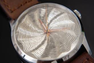 Thumbnail von Trenyo Tidal Freehand Guilloche