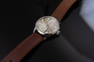 Thumbnail von Trenyo Tidal Freehand Guilloche