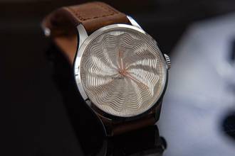 Thumbnail von Trenyo Tidal Freehand Guilloche