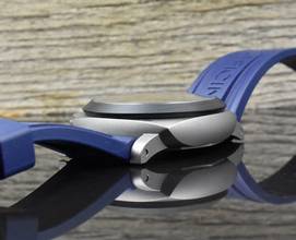 Thumbnail von Panerai Luminor GMT Automatic Navy Blue - Carbon & Titanium - Neuwertig & Automatik B&P