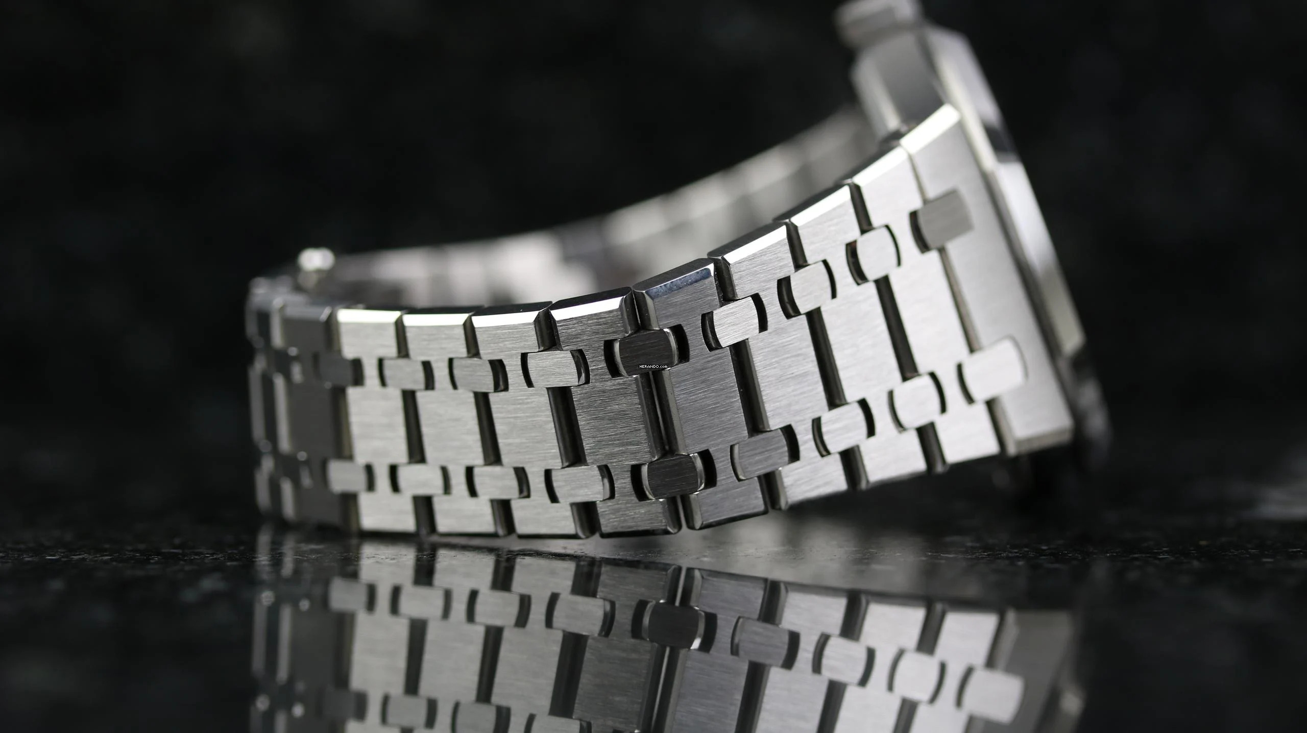  Audemars Piguet Royal Oak Selfwinding White - German Paper - 08/2017 