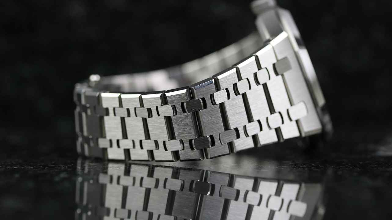  Audemars Piguet Royal Oak Selfwinding White - German Paper - 08/2017 