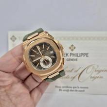 Thumbnail von Patek Philippe Nautilus Flyback Chronograph Ouro Rosé 40.5mm Automático Completo