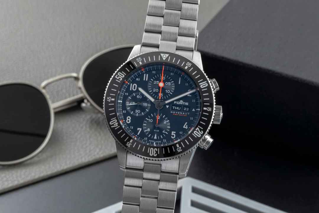  Fortis N-42 First Edition Stahl Automatik Ref. F2040010 FW32316733 B&P 2023 Ltd 