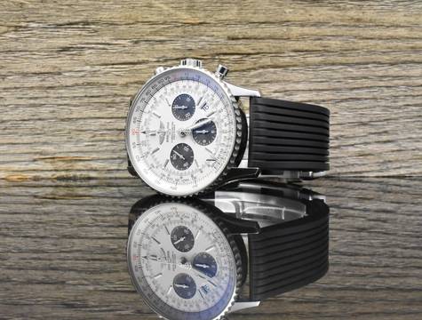  Breitling Navitimer 01 Special Edition Gray Panda / Rubber / Automatik - Full Set 2018 