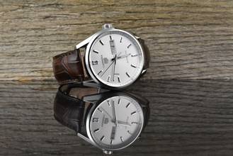 Thumbnail von TAG Heuer Carrera Calibre 5 Date Day Silver Dial Automatik - Full Set 2024