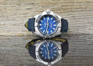 Thumbnail von Breitling Avenger Automatic 42 Blue / Faltschließe / Stahl - B&P 2023