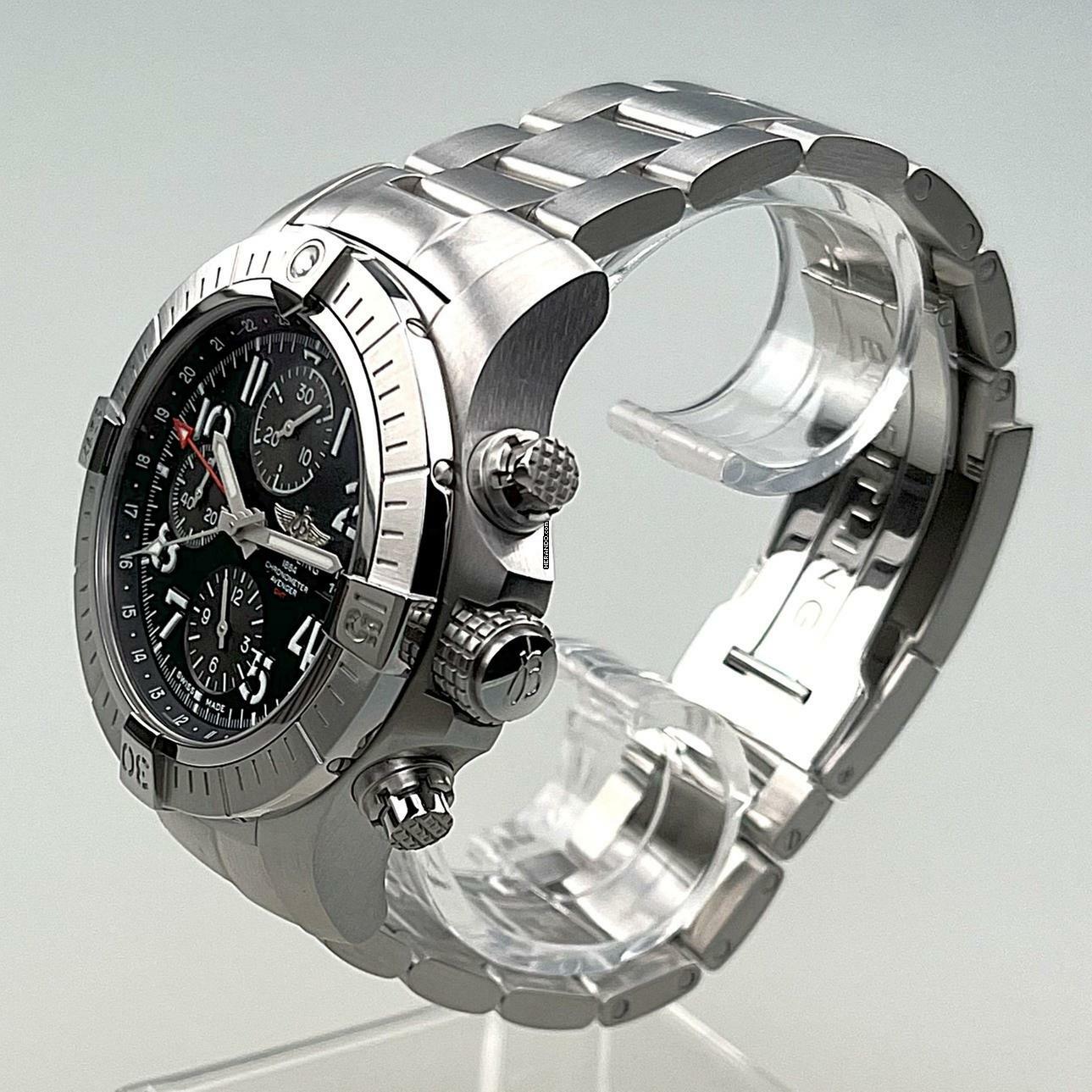 Thumbnail von Breitling Avenger Chronograph GMT 45 Automatik Stahl neuwertig deutsche Auslieferung EK 08/2023 Full Set inkl. Pricehangtag Lünettenschutz