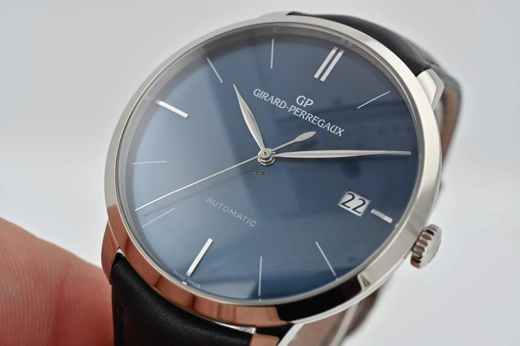 Thumbnail von Girard Perregaux 1966 18k White gold Blue Smoked Dial 41mm 49527-53-432-BB4A