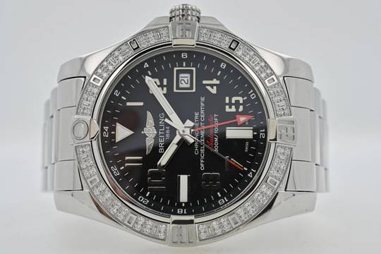  Breitling Avenger II GMT A3239053 Diamond Bezel 