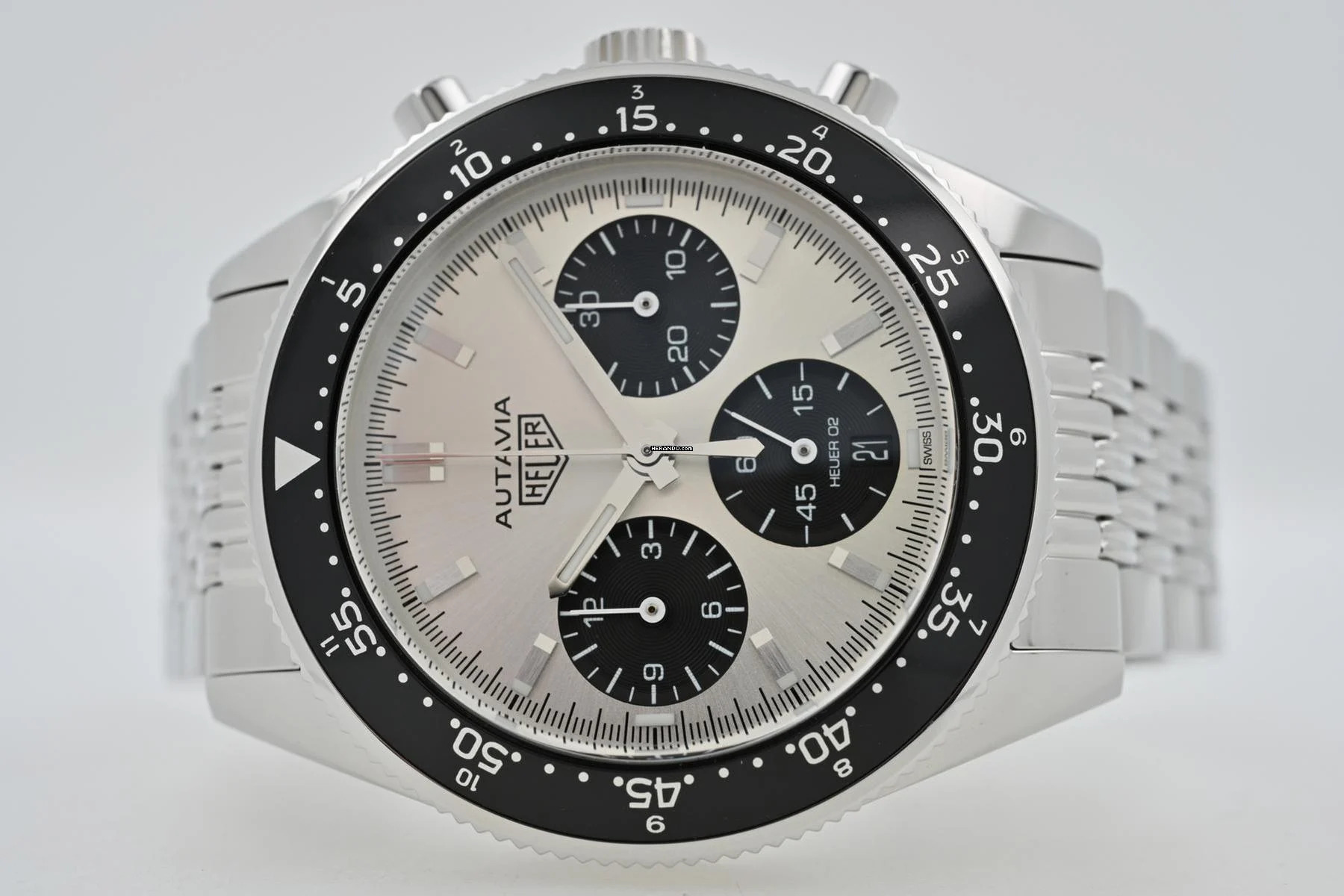  TAG Heuer Autavia Chronograph Calibre 02 Jack Heuer Limited Edition CBE2111.BA0687 